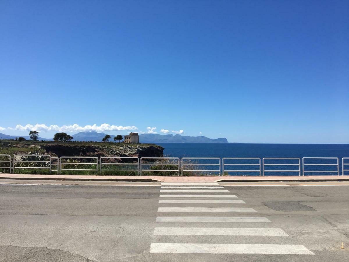 La Ruota B&B Terrasini Dış mekan fotoğraf