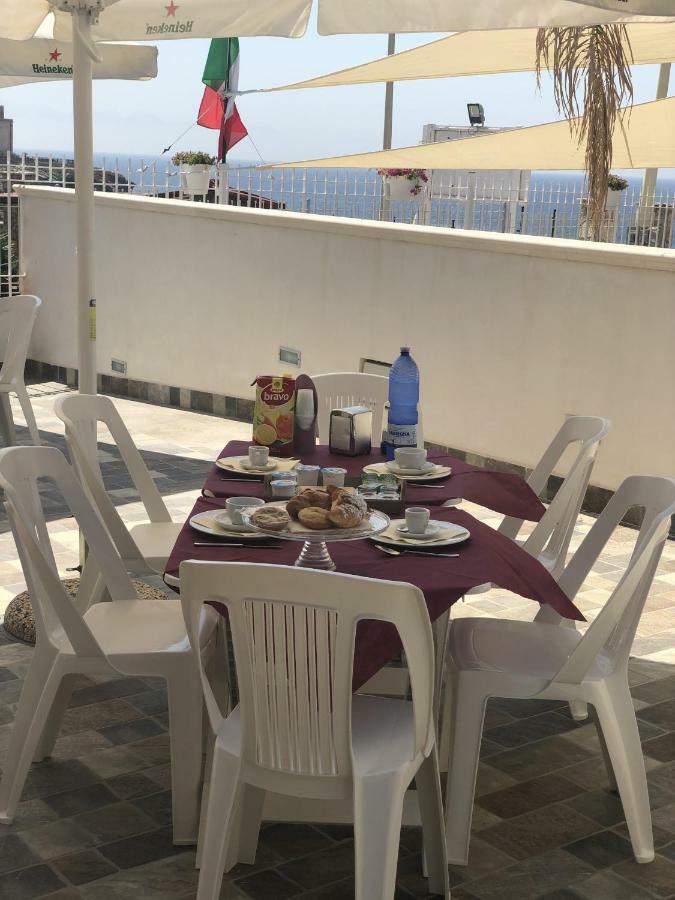 La Ruota B&B Terrasini Dış mekan fotoğraf